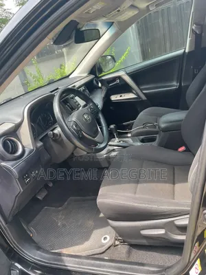 Toyota RAV4 XLE 4dr SUV (2.5L 4cyl 6A) 2018 Black