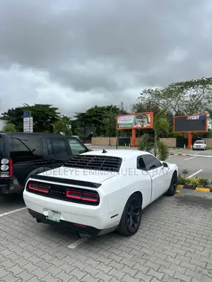 Dodge Challenger 2016 White