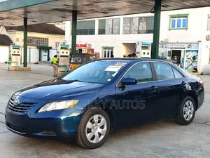 Toyota Camry LE 4dr Sedan (2.4L 4cyl 5A) 2007 Blue