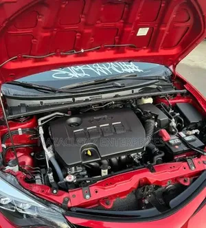 Toyota Corolla LE 4dr Sedan (1.8L 4cyl CVT) 2014 Red