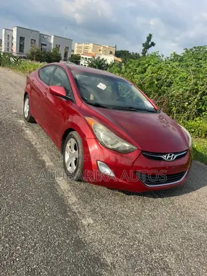 Hyundai Elantra 2012 Red