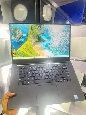 Laptop Dell Precision 5540 16GB Intel Core i7 SSD 1T