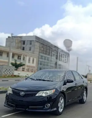Toyota Camry 2013 Black