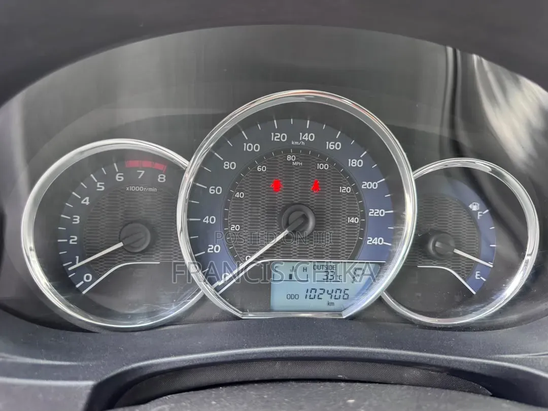 Toyota Corolla 2015 Gray