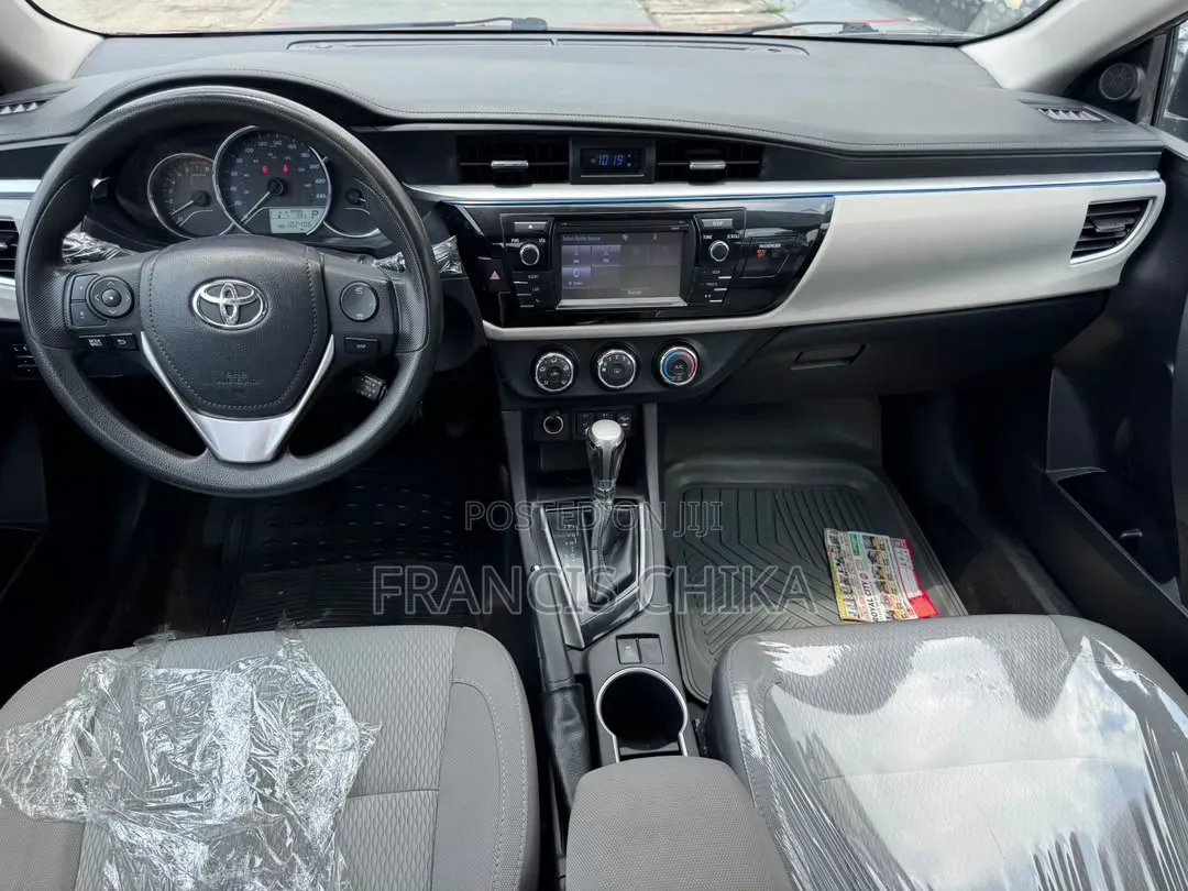 Toyota Corolla 2015 Gray