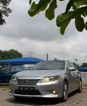 Lexus ES 2014 Gray