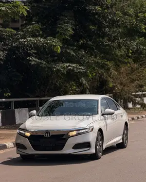 Honda Accord LX 2018 White