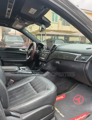 Mercedes-Benz GLE-Class 2016 Silver