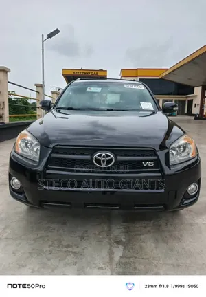 Toyota RAV4 2012 Black