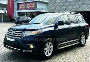 Toyota Highlander 2013 Blue
