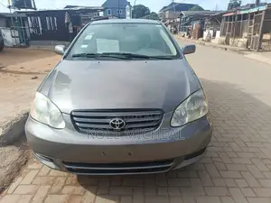 Toyota Corolla 2004 Gray