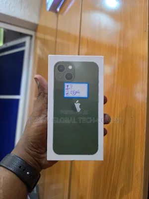 New Apple iPhone 13 256 GB