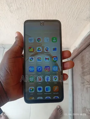 Infinix Smart 10 64 GB Black