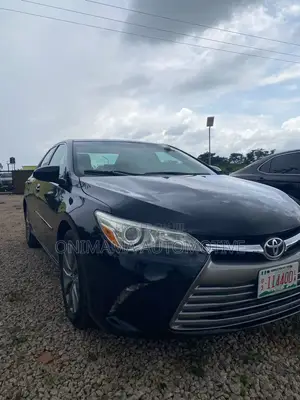 Toyota Camry XLE 4dr Sedan (2.5L 4cyl 6A) 2016 Black
