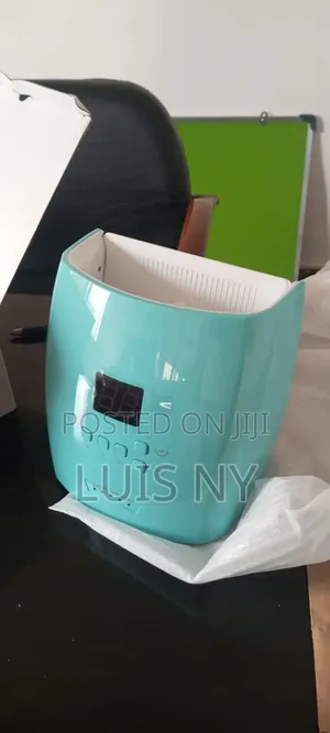 Salon Nail Dryer