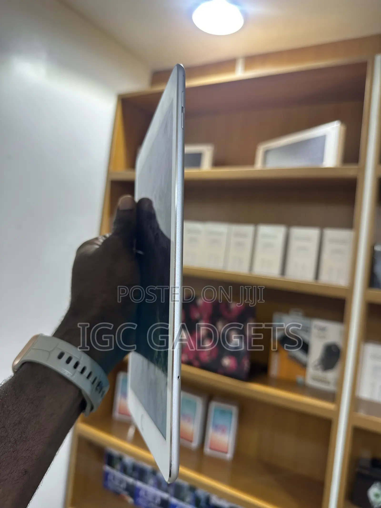 Apple iPad Air 2 128 GB Gray