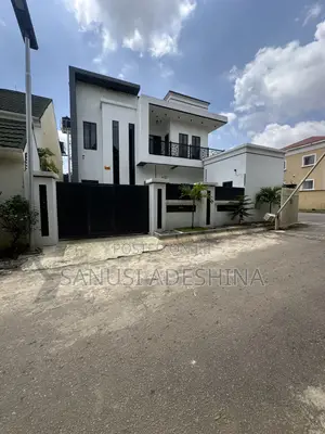 4bdrm Duplex in Life Camp,Fct Abuja for sale