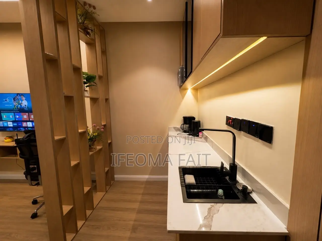 Studio Apartment