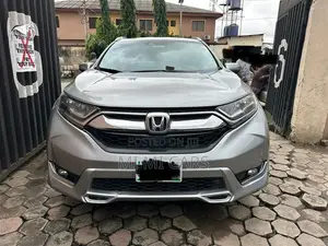 Honda CR-V Touring AWD 2018 Silver