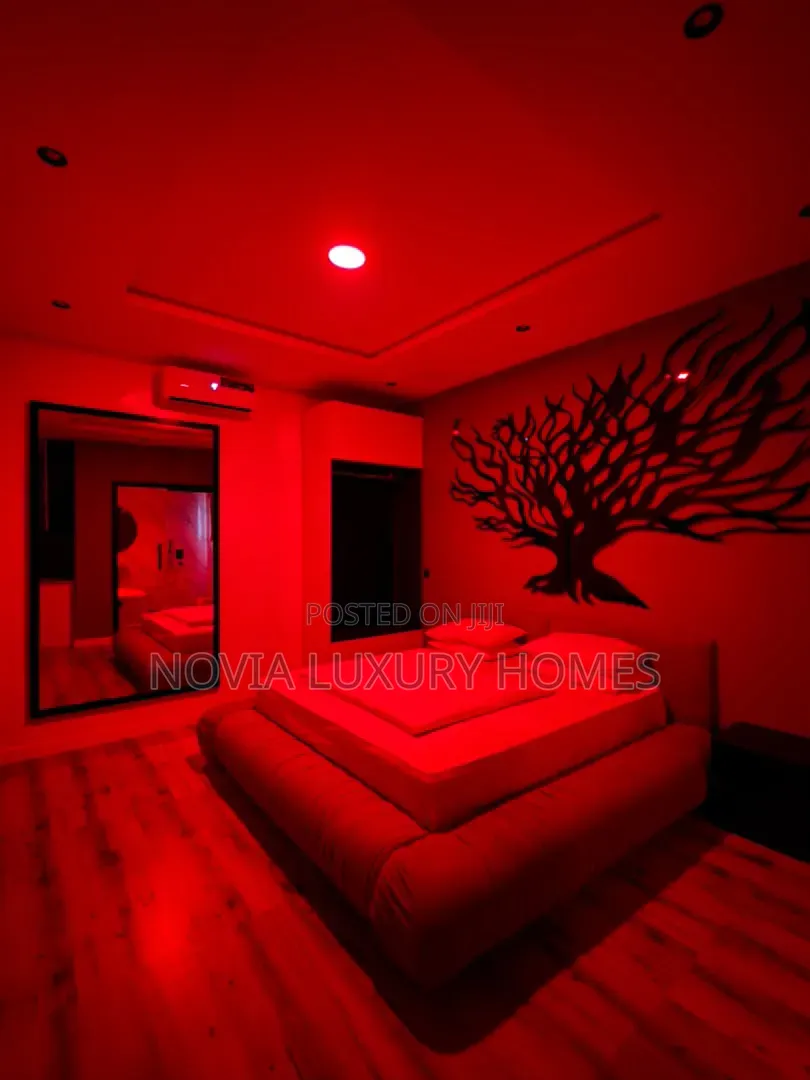 Newly Launched Luxury Studio Apartment With Bathtub