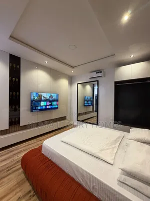Newly Launched Luxury Studio Apartment With Bathtub