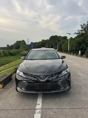 Toyota Camry 2018 Black