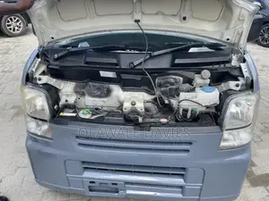 Suzuki Every 2010