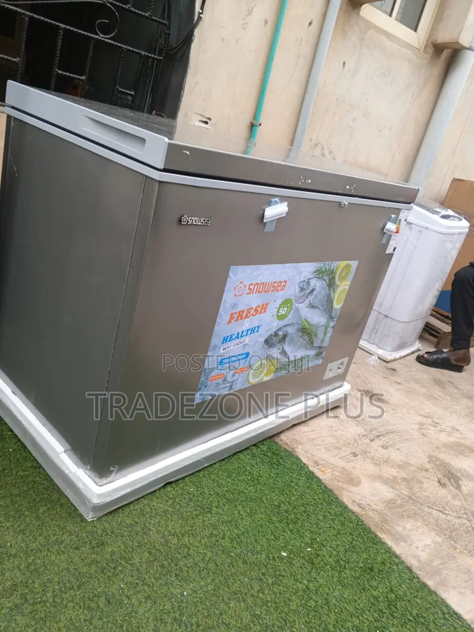 Large Snowsea 450L Deep Freezer – BD-450G Model