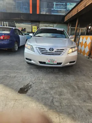 Toyota Camry LE 4dr Sedan (2.4L 4cyl 5A) 2009 Silver