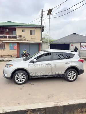 Toyota RAV4 Limited AWD (2.5L 4cyl 6A) 2016 Silver