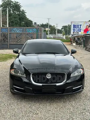 Jaguar XJ 2012 Black
