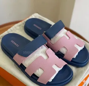 Hermés Chypre Slides