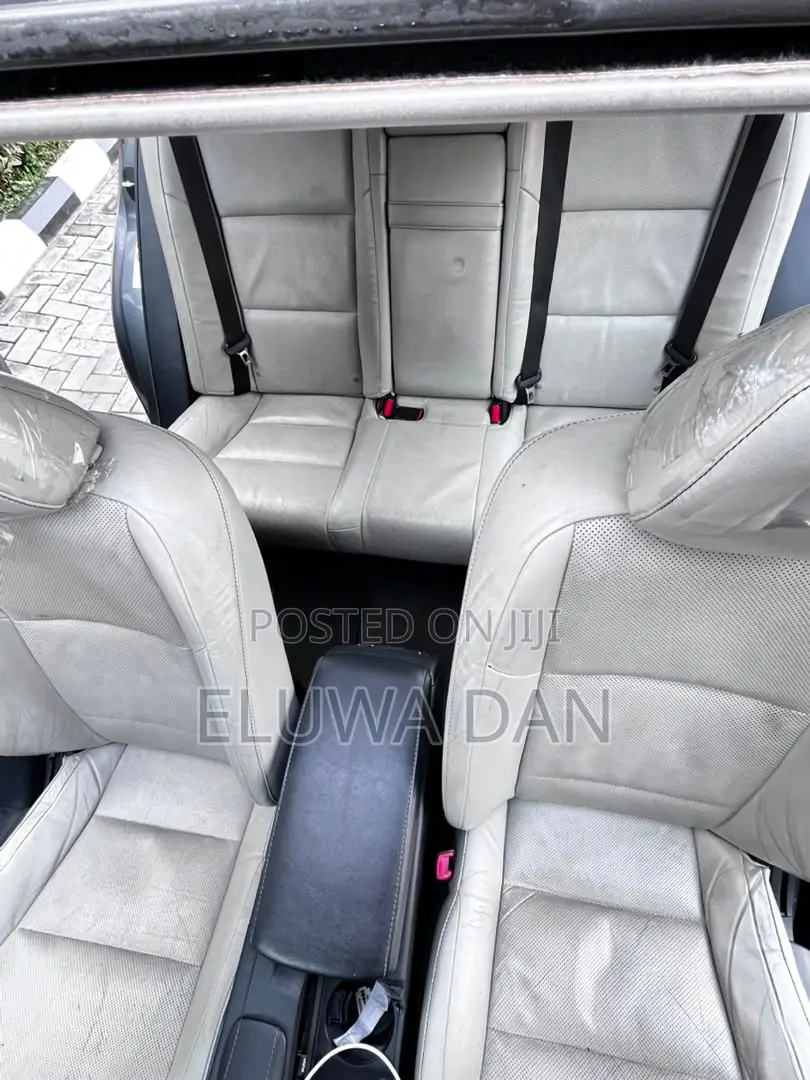 Lexus ES 2012 Gray