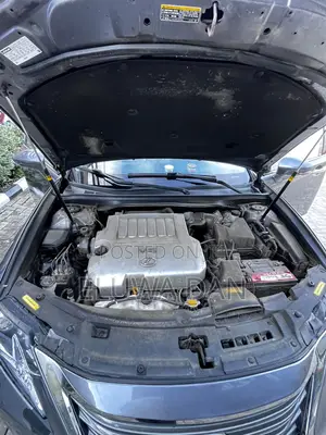 Lexus ES 2012 Gray