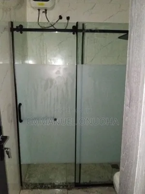 Classic Glass Shower Suit