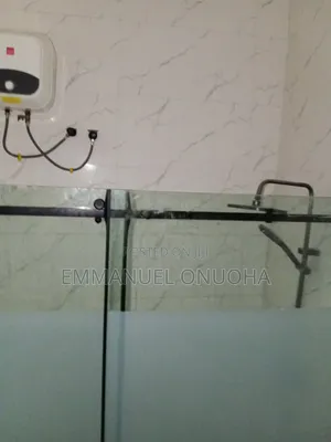 Classic Glass Shower Suit