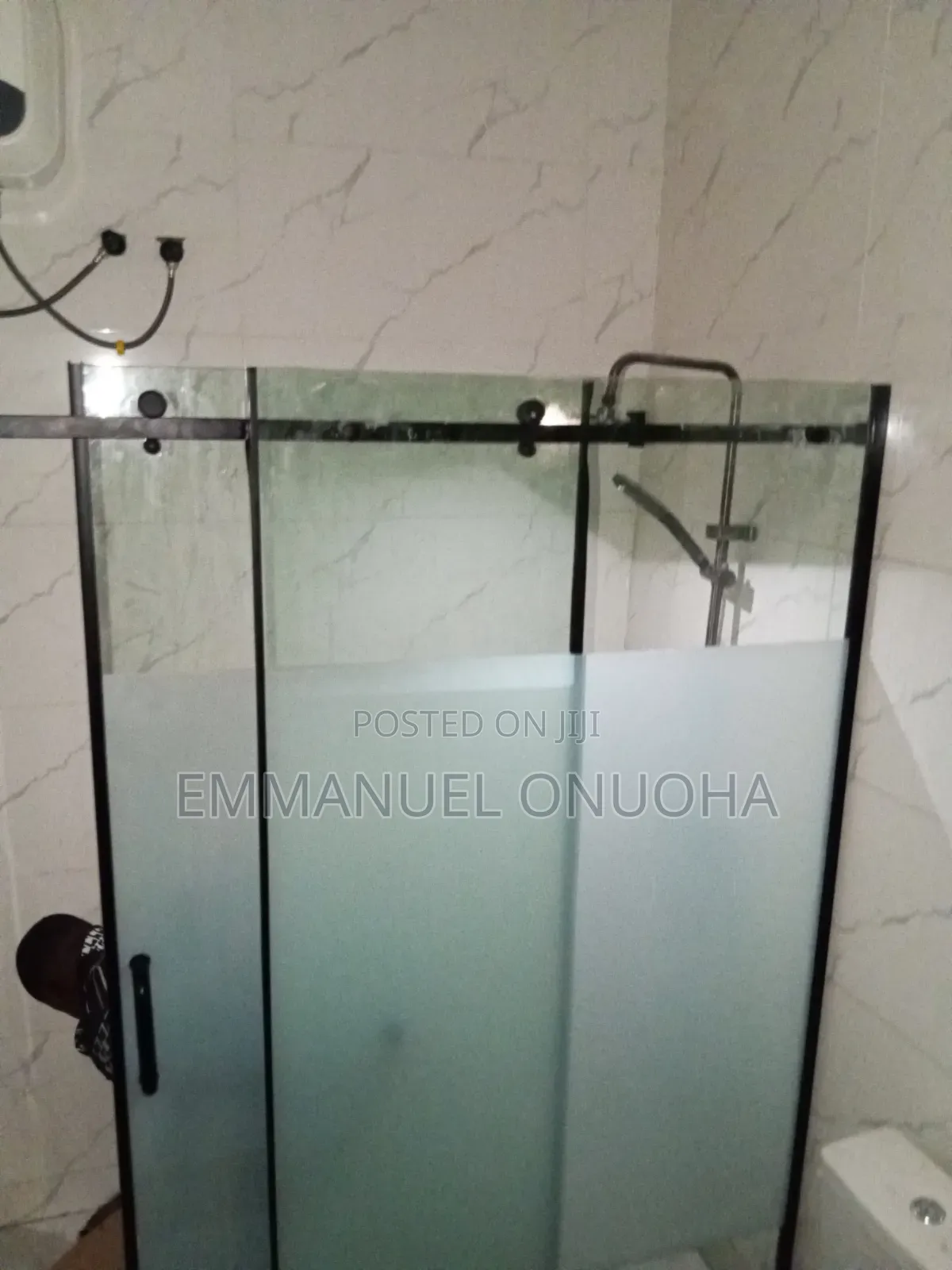 Crystal Edge Shower Cubicle