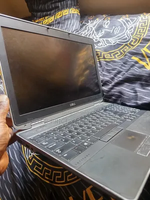 Laptop Dell Latitude E6430 8GB Intel Core i7 HDD 512GB