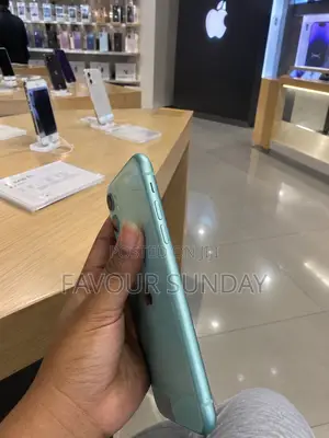 Apple iPhone 11 128 GB Green