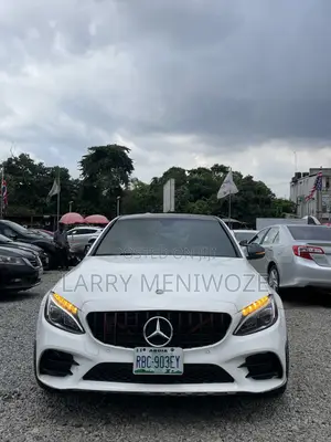 Mercedes-Benz C43 4Matic Sedan AWD (3.0L V6 9AM) 2017 White