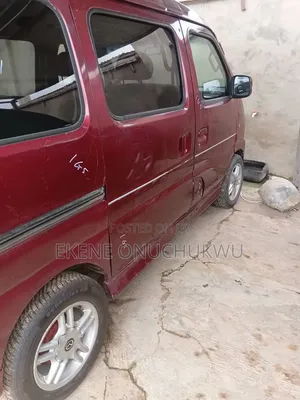 Suzuki Boost 2004 Red