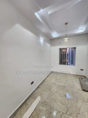 2bdrm Apartment in Oworonshoki / Shomolu for rent