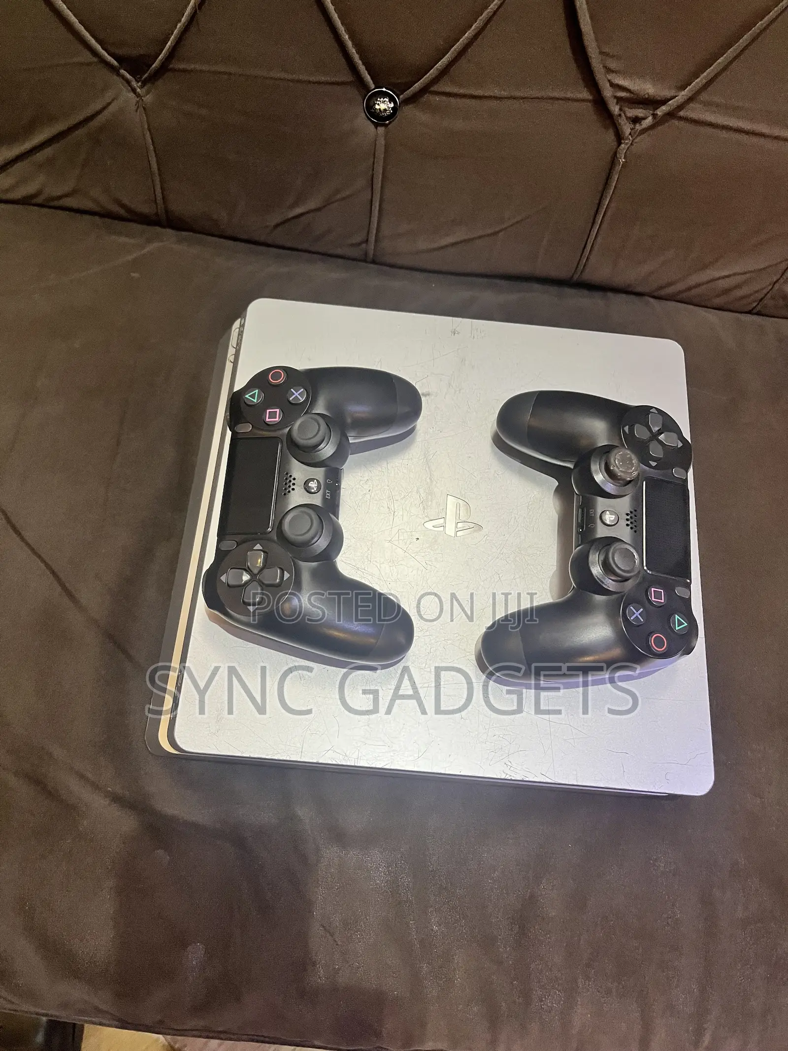 Ps4 Slim 2pads N Games