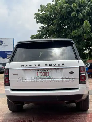 Land Rover Range Rover 2018 White