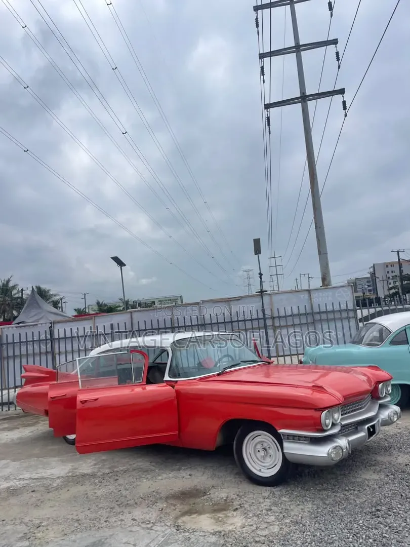 Cadillac Deville 1961 Orange