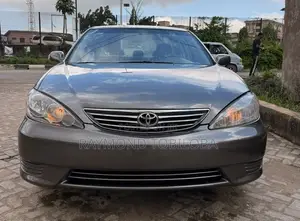 Toyota Camry 2006 Gray
