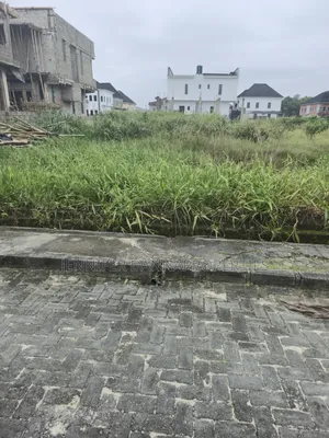 340sqm of Corner Piece Land