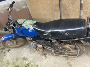 TVS HLX 125 2024 Blue