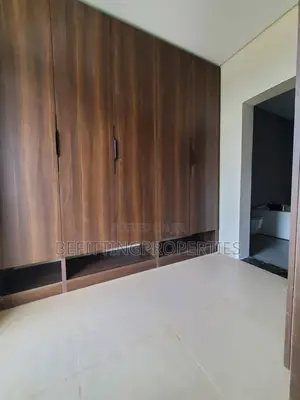 5bdrm Duplex in Abuja (FCT) for rent