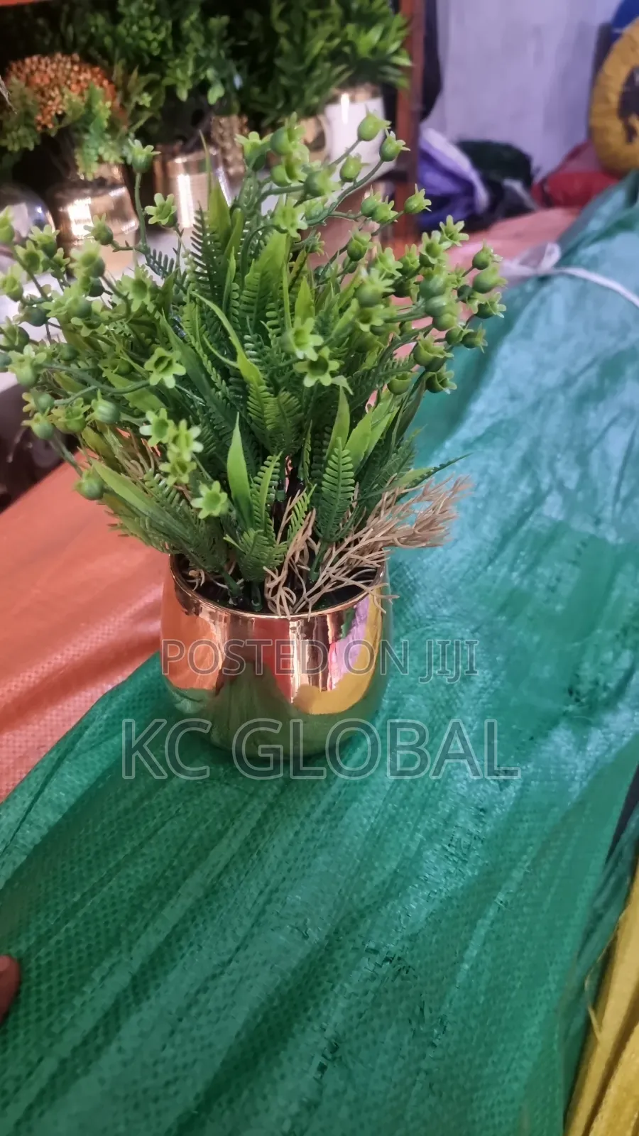 Table Flower Available